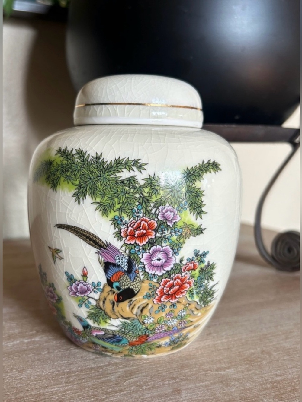 Vintage Japanese Ginger Jar Vase w Lid Pheasant and Peonies Crackle Floral.
